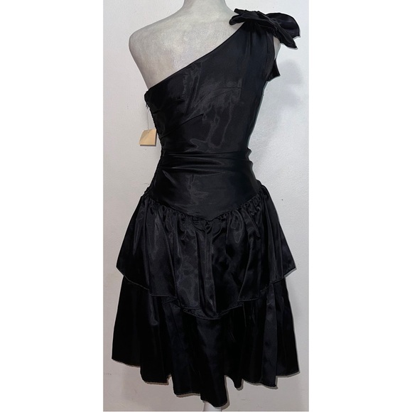 Vintage Black One Shoulder Tiered Dress - Picture 7 of 13